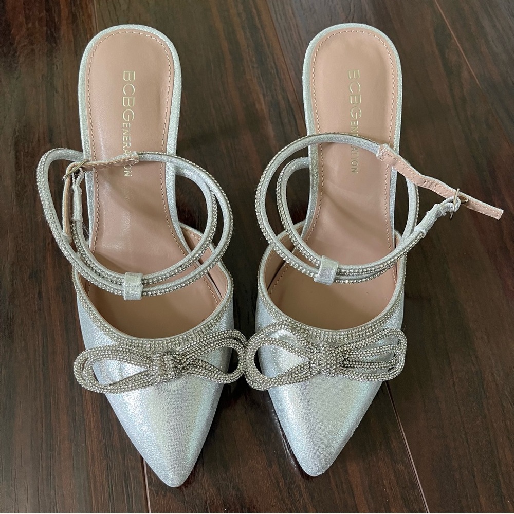 Bcbgeneration Silver Rhinestone Bow Stilettos - image 1